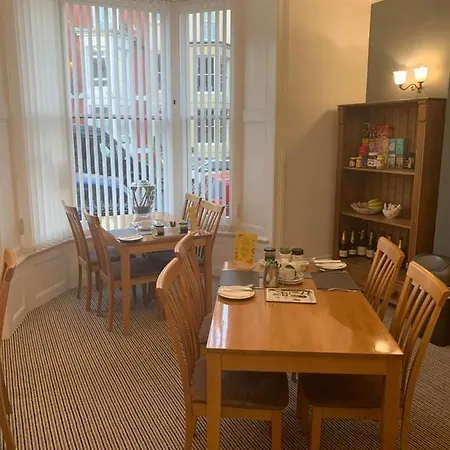Wentworth 4* Whitby