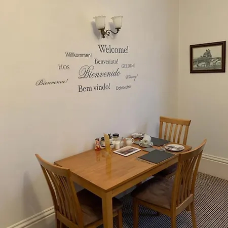 Bed & Breakfast Wentworth 4*